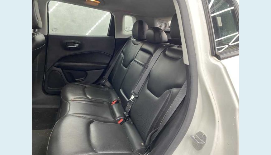 JEEP COMPASS LIMITED 2.0 FLEX AUT. 4P - BRANCO - 2018 Foto 10 (Grande)