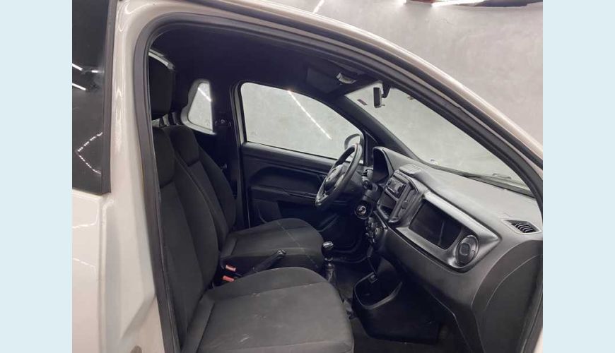 FIAT STRADA ENDURANCE 1.4 FLEX MANUAL 2P - BRANCO - 2022 Foto 10 (Grande)