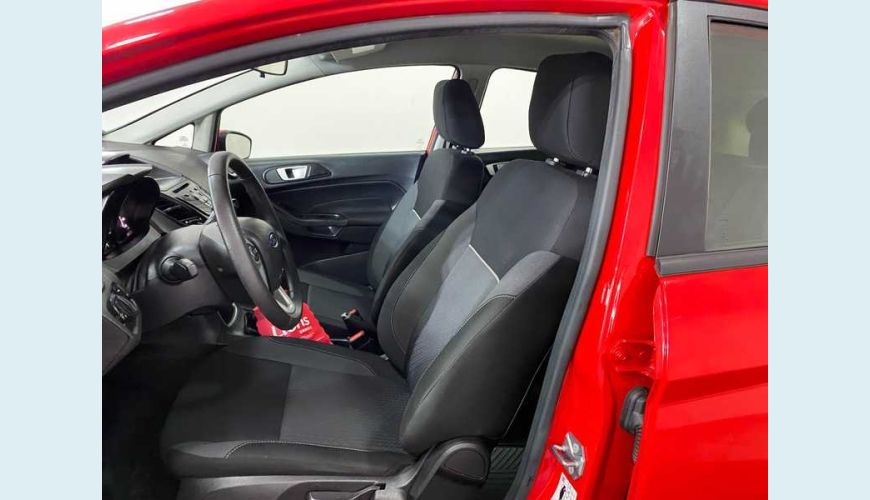FORD FIESTA SE 1.6 16V FLEX MANUAL 4P - VERMELHO - 2018 Foto 10 (Grande)