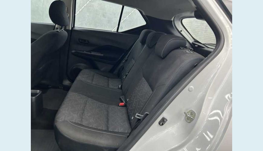 NISSAN KICKS ACTIVE 1.6 (FLEX) - BRANCO - 2024 Foto 10 (Grande)