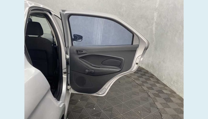 FORD KA SE 1.5 12V FLEX MANUAL 4P - PRATA - 2020 Foto 10 (Grande)