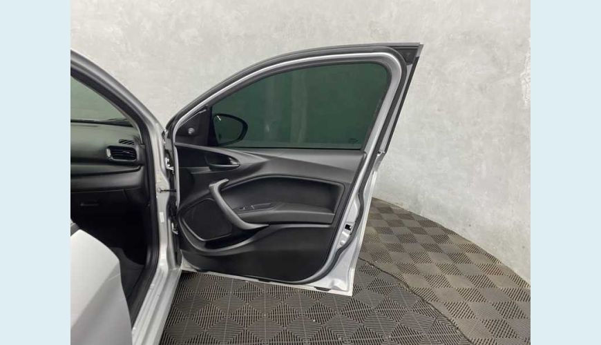 FIAT ARGO 1.0 FLEX MANUAL 4P - PRATA - 2023 Foto 10 (Grande)