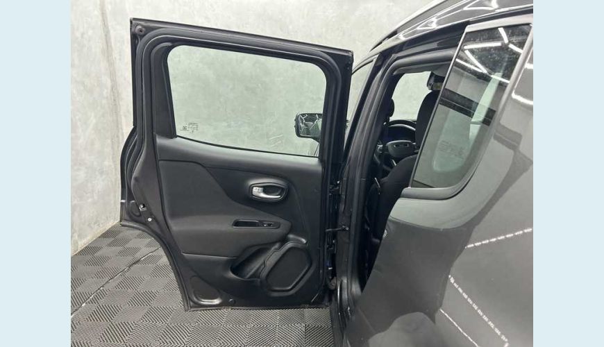 JEEP RENEGADE SPORT T270 1.3 TURBO FLEX AUT. 4P - CINZA - 2023 Foto 10 (Grande)