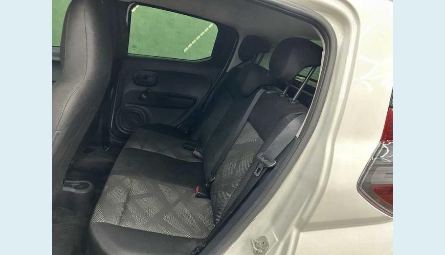 FIAT FIAT MOBI LIKE 1.0 FLEX MANUAL 4P - BRANCO - 2022 Foto 10 (Grande)