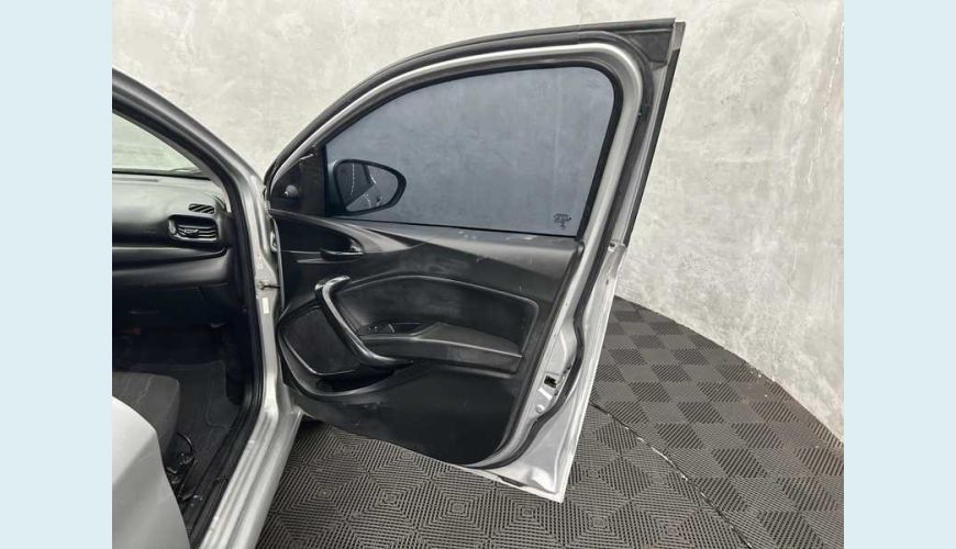 FIAT FIAT ARGO 1.0 FLEX MANUAL 4P - PRATA - 2022 Foto 10 (Grande)