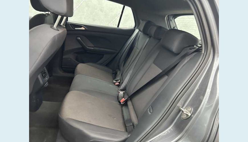 VOLKSWAGEN T-CROSS 1.0 TSI 12V FLEX AUT. 4P - CINZA - 2023 Foto 10 (Grande)