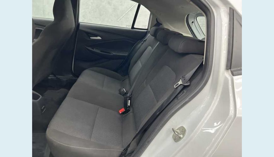 CHEVROLET CHEVROLET ONIX LT 1.0 FLEX MANUAL 4P - BRANCO - 2023 Foto 10 (Grande)