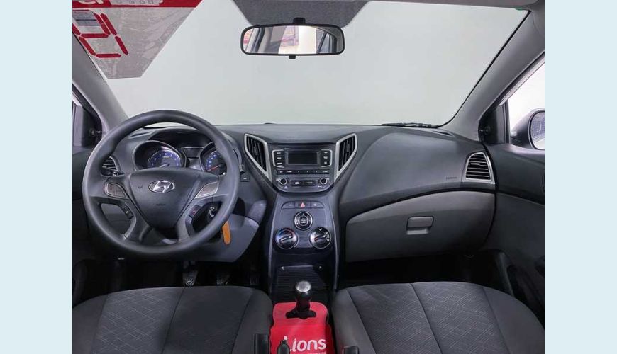 HYUNDAI HB 20S UNIQUE 1.0 FLEX MANUAL 4P - BRANCO - 2019 Foto 10 (Grande)