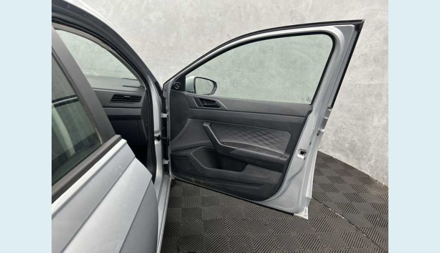 VOLKSWAGEN POLO MPI FLEX MANUAL 4P - PRATA - 2024 Foto 10 (Grande)