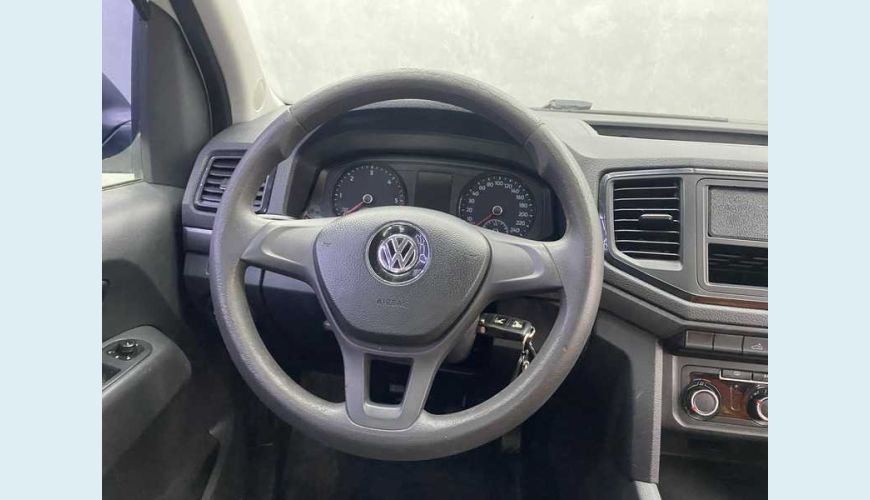 VOLKSWAGEN AMAROK S 2.0 TDI 4X4 DIESEL MANUAL 2P - BRANCO - 2019 Foto 10 (Grande)