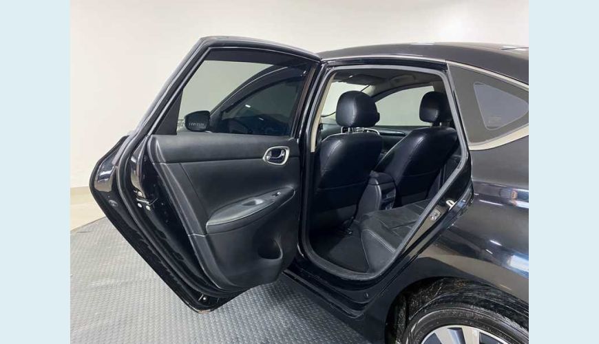 NISSAN SENTRA SV 2.0 16V FLEX AUT. 4P - PRETO - 2019 Foto 10 (Grande)