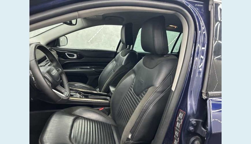 JEEP COMMANDER LIMITED 1.3 T270 FLEX AUT. 4P - AZUL - 2023 Foto 10 (Grande)