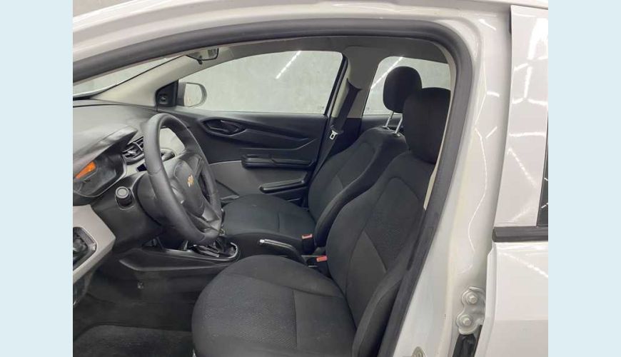 CHEVROLET ONIX JOY 1.0 FLEX MANUAL 4P - BRANCO - 2018 Foto 10 (Grande)