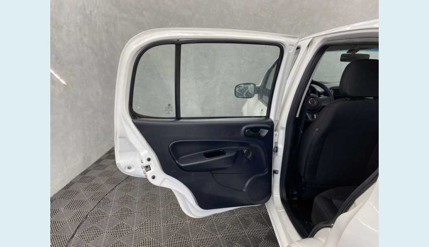 FIAT UNO ATTRACTIVE 1.0 8V FLEX MANUAL 4P - BRANCO - 2020 Foto 10 (Grande)
