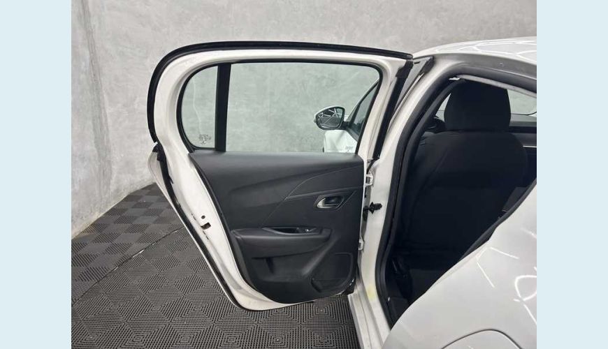 PEUGEOT 208 ACTIVE 1.6 FLEX AUT. 4P - BRANCO - 2023 Foto 10 (Grande)