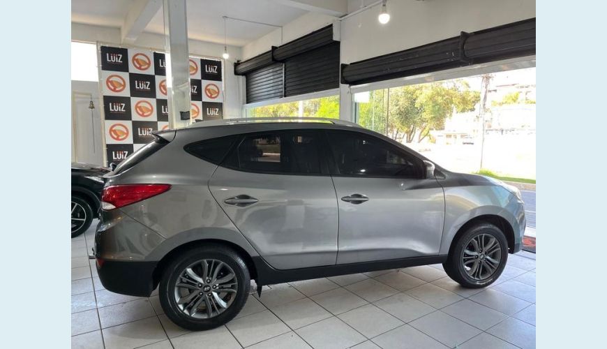 HYUNDAI IX35 GL 2.0 FLEX MANUAL 4P - CINZA - 2018 Foto 10 (Grande)
