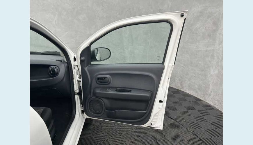 FIAT MOBI LIKE 1.0 FLEX MANUAL 4P - BRANCO - 2022 Foto 10 (Grande)