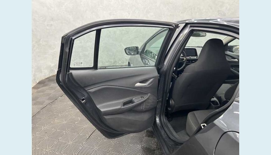 CHEVROLET ONIX LT 1.0 TURBO FLEX MANUAL 4P - CINZA - 2024 Foto 10 (Grande)