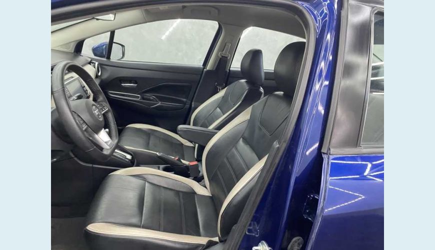 NISSAN VERSA EXCLUSIVE 1.6 FLEX AUT. 4P - AZUL - 2022 Foto 10 (Grande)