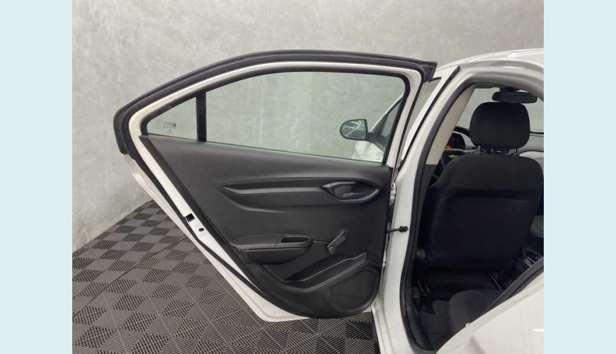 CHEVROLET ONIX JOY 1.0 FLEX MANUAL 4P - BRANCO - 2018 Foto 10 (Grande)