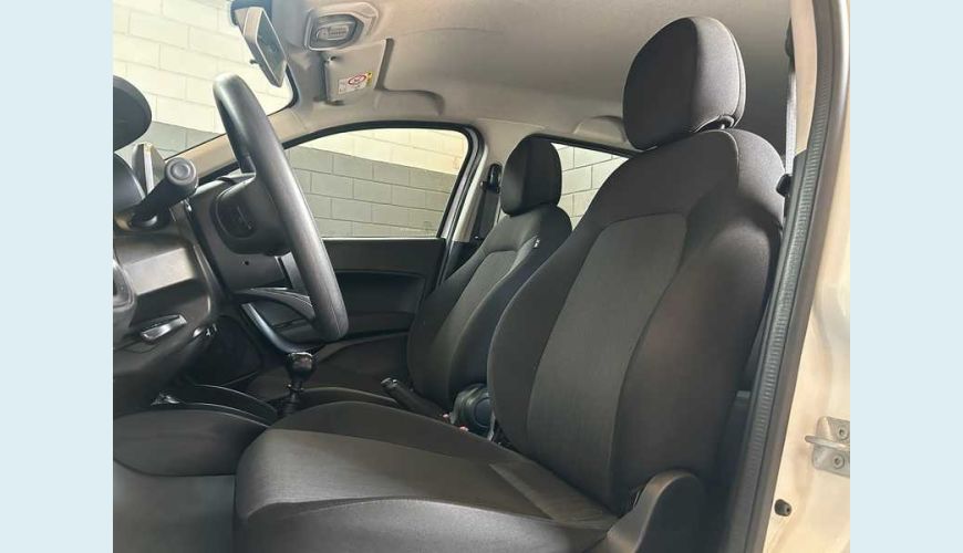 FIAT ARGO DRIVE 1.0 FLEX MANUAL 4P - BRANCO - 2025 Foto 10 (Grande)