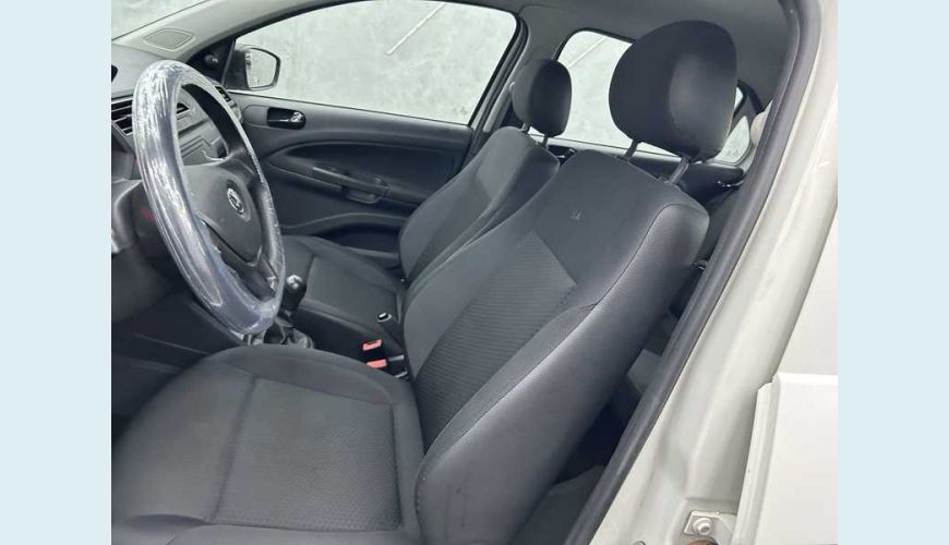 VOLKSWAGEN GOL 1.0 12V FLEX MANUAL 4P - BRANCO - 2023 Foto 10 (Grande)