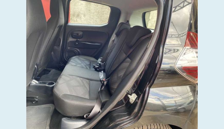 FIAT MOBI FIREFLY DRIVE 1.0 FLEX MANUAL 4P - PRETO - 2018 Foto 10 (Grande)