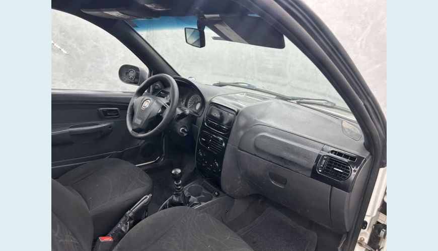 FIAT STRADA HARD WORKING 1.4 FLEX MANUAL 3P - BRANCO - 2020 Foto 10 (Grande)
