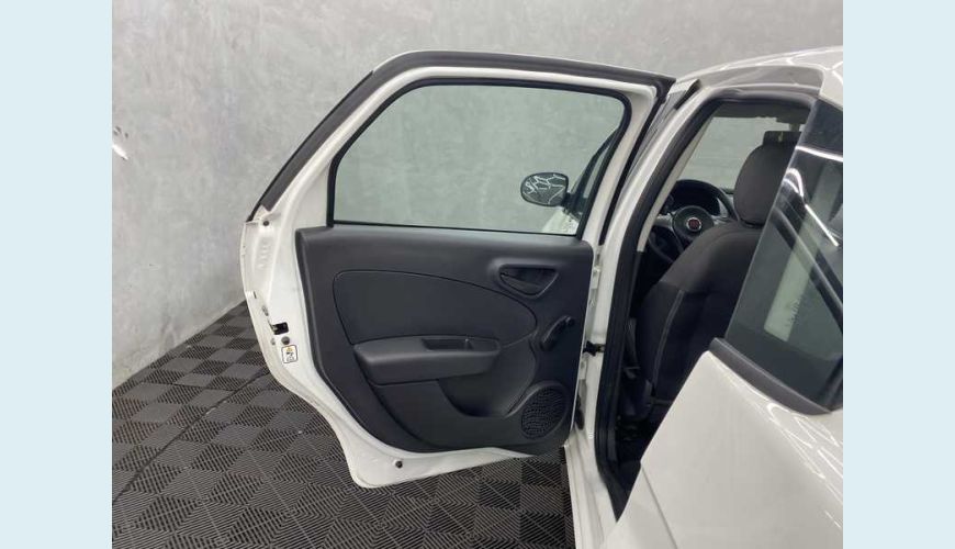 FIAT GRAND SIENA 1.0 FLEX MANUAL 4P - BRANCO - 2021 Foto 10 (Grande)