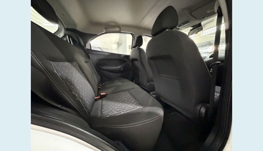 FORD KA FLEX MANUAL 4P - BRANCO - 2015 Foto 10 (Grande)