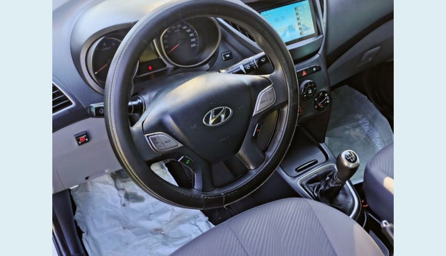 HYUNDAI HB 20S FLEX MANUAL 4P - BRANCO - 2015 Foto 10 (Grande)