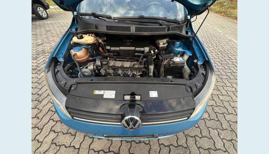 VOLKSWAGEN VOLKSWAGEN FOX COMFORTLINE 1.0 FLEX MANUAL 4P - AZUL - 2015 Foto 10 (Grande)