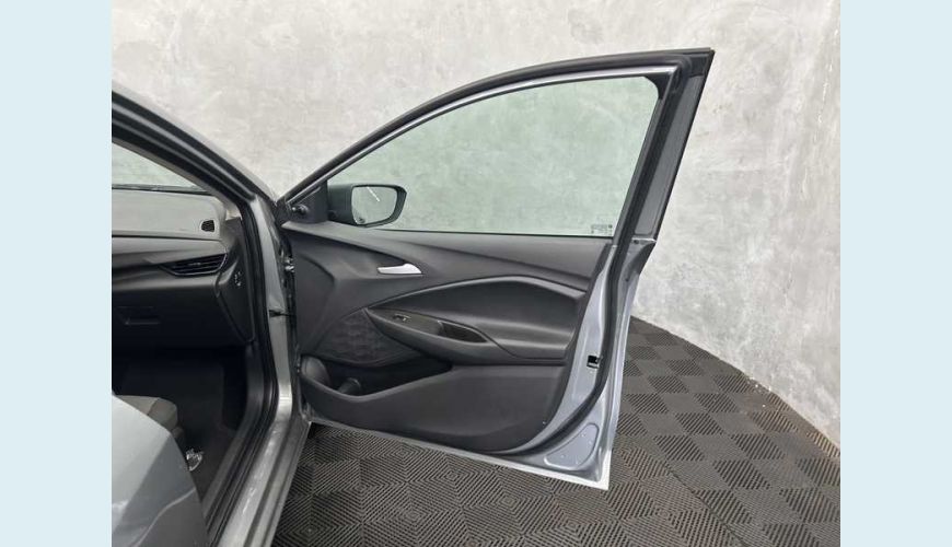 CHEVROLET ONIX 1.0 - PRATA - 2024 Foto 10 (Grande)