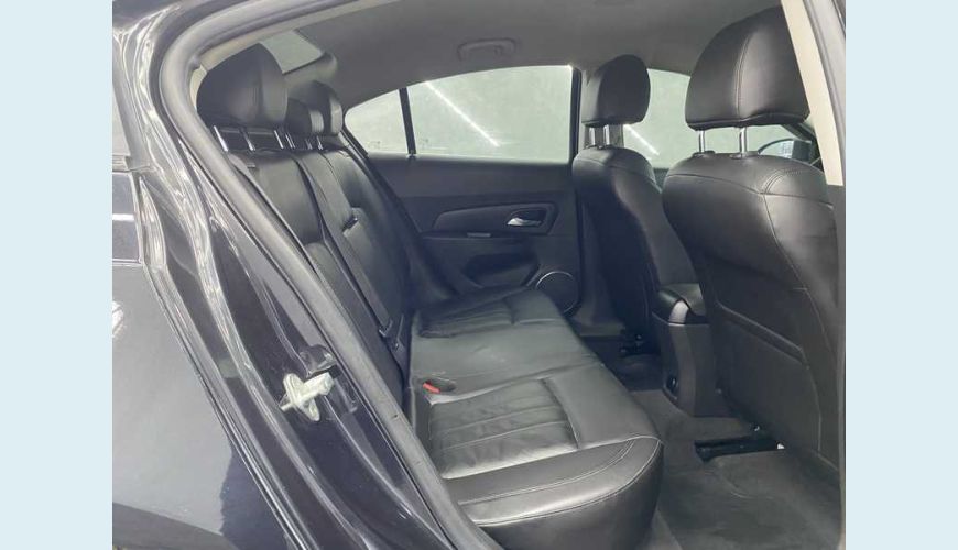 CHEVROLET CRUZE LT 1.8 16V ECOTEC AUT.FLEX - PRETO - 2016 Foto 10 (Grande)