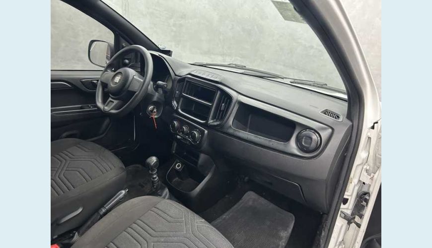 FIAT FIAT FIORINO ENDURANCE 1.4 FLEX MANUAL 3P - BRANCO - 2023 Foto 10 (Grande)