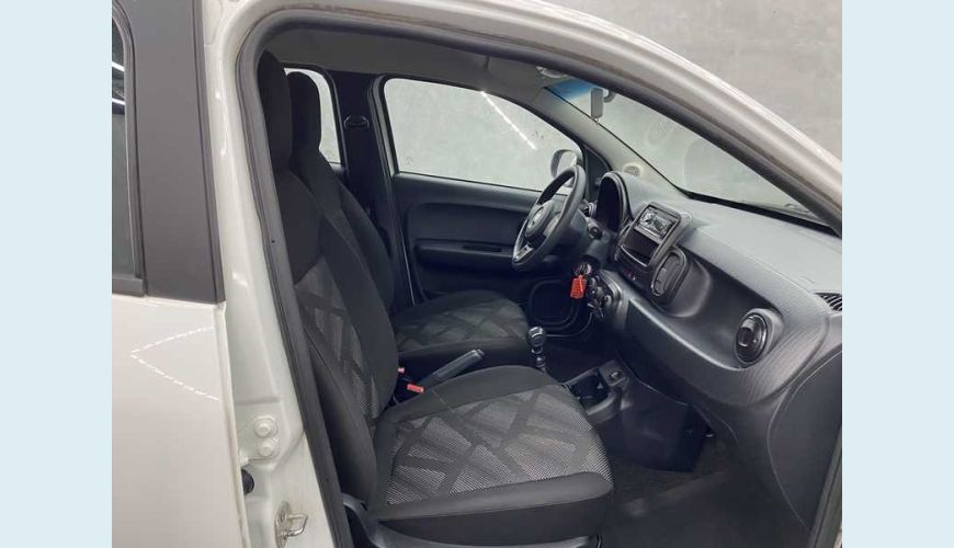 FIAT MOBI LIKE 1.0 FLEX MANUAL 4P - BRANCO - 2022 Foto 10 (Grande)