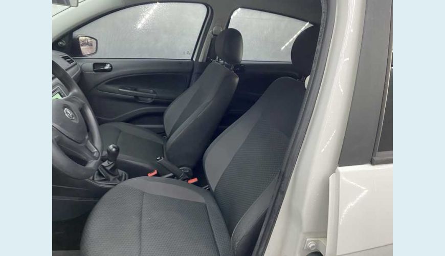 VOLKSWAGEN GOL 1.0 12V FLEX MANUAL 4P - BRANCO - 2022 Foto 10 (Grande)