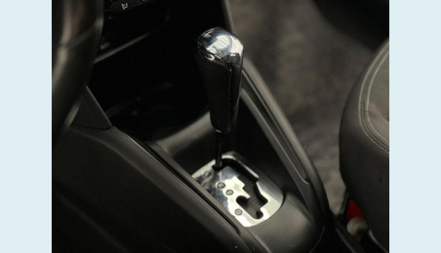 PEUGEOT 208 GRIFE FLEX AUT. 4P - PRATA - 2014 Foto 10 (Grande)