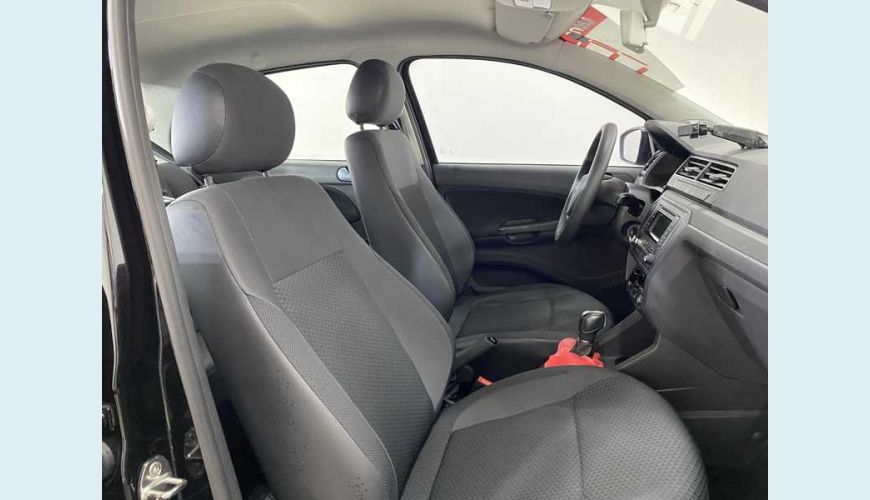 VOLKSWAGEN VOYAGE 1.6 MSI 8V FLEX MANUAL 4P - PRETO - 2019 Foto 10 (Grande)