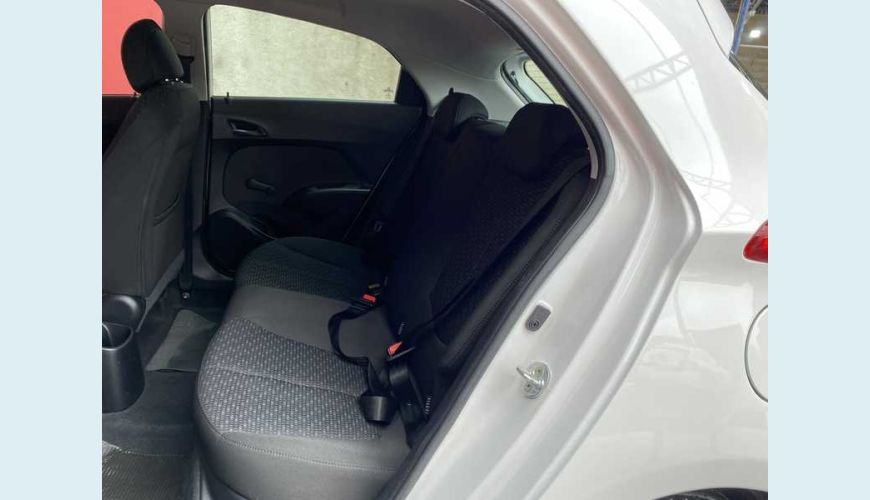 HYUNDAI HB 20 COMFORT 1.0 FLEX MANUAL 4P - BRANCO - 2016 Foto 10 (Grande)