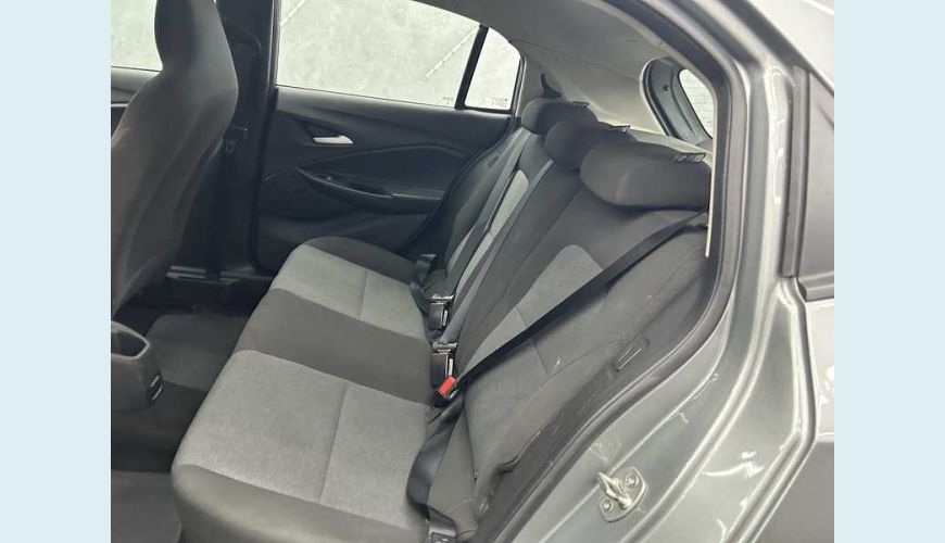 CHEVROLET ONIX 1.0 FLEX MANUAL 4P - PRATA - 2024 Foto 10 (Grande)