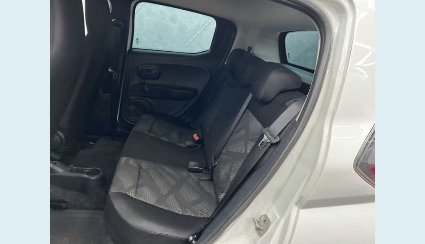FIAT MOBI LIKE 1.0 FLEX MANUAL 4P - BRANCO - 2020 Foto 10 (Grande)