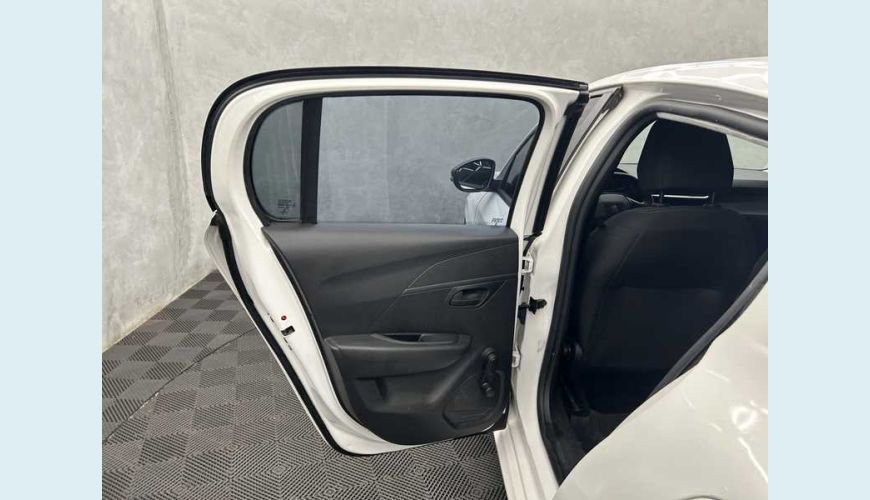 PEUGEOT 208 LIKE 1.0 FLEX MANUAL 4P - BRANCO - 2023 Foto 10 (Grande)