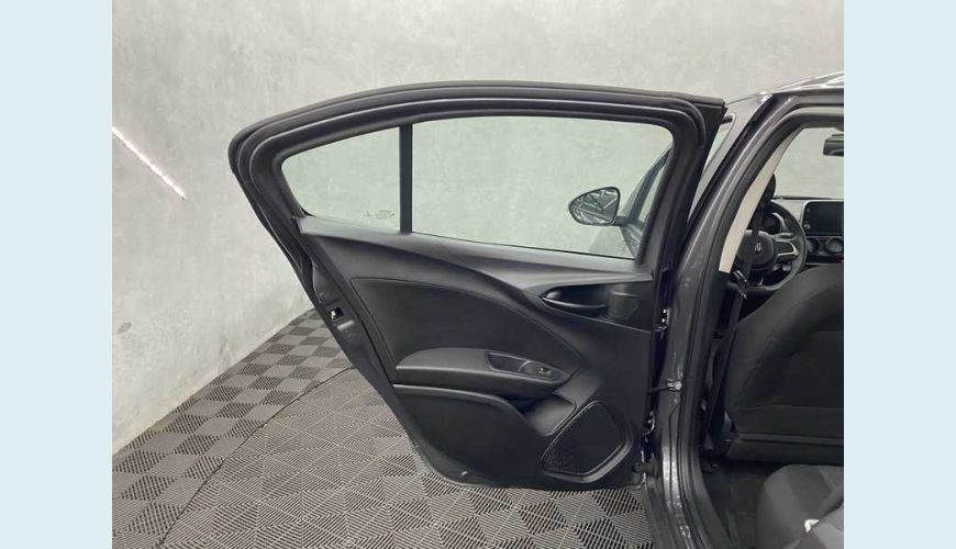 FIAT CRONOS DRIVE 1.3 FLEX MANUAL 4P - CINZA - 2022 Foto 10 (Grande)