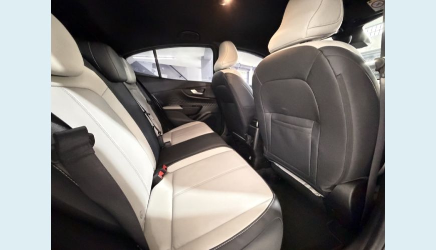 FIAT FASTBACK FLEX AUT. 4P - CINZA - 2025 Foto 10 (Grande)