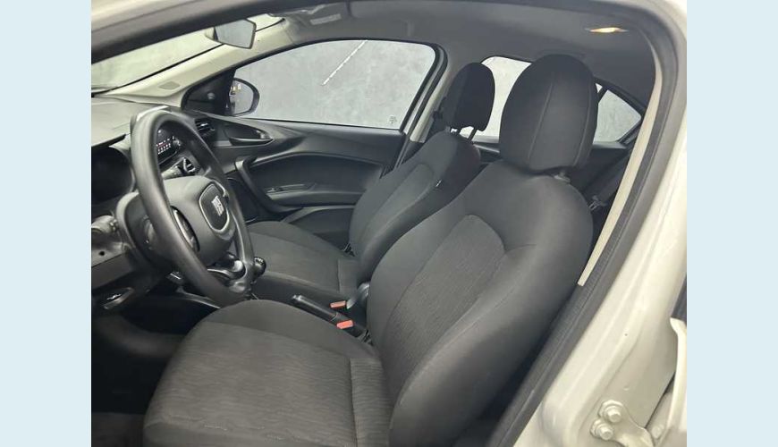 FIAT FIAT CRONOS DRIVE 1.3 FLEX MANUAL 4P - BRANCO - 2024 Foto 10 (Grande)