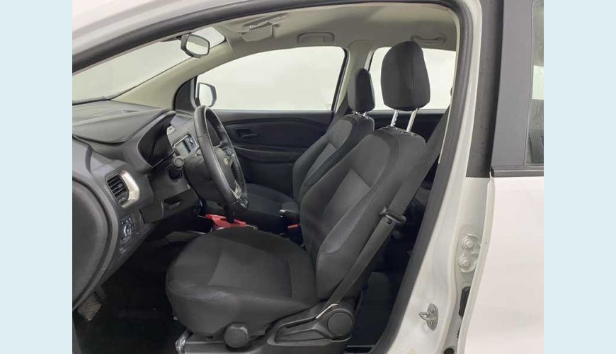 CHEVROLET SPIN LT 5S 1.8 FLEX AUT. 4P - BRANCO - 2019 Foto 10 (Grande)