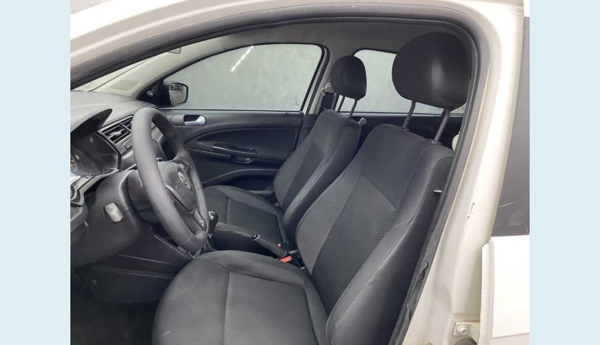 VOLKSWAGEN VOLKSWAGEN GOL 1.0 12V FLEX MANUAL 4P - BRANCO - 2019 Foto 10 (Grande)