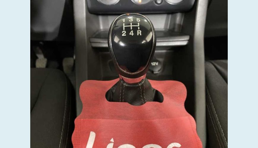 FORD FORD KA SE 1.0 FLEX MANUAL 4P - PRATA - 2017 Foto 10 (Grande)