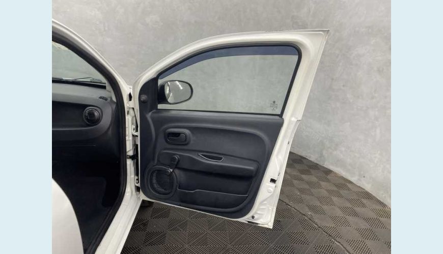 FIAT FIAT MOBI EVO EASY 1.0 FLEX MANUAL 4P - BRANCO - 2019 Foto 10 (Grande)